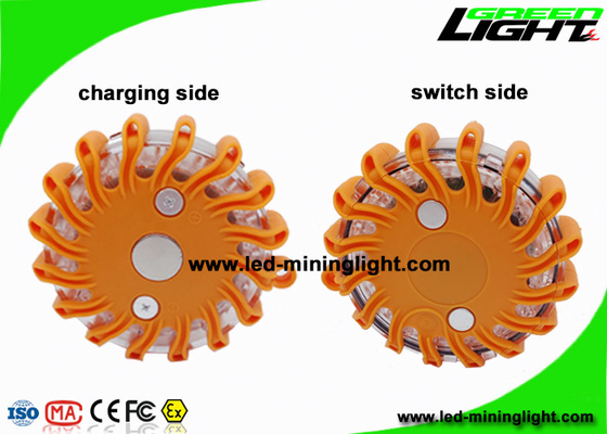Su geçirmez IP65 Şarj Edilebilir Amber LED Yol Fişekleri Yanıp Sönen Uyarı Işığı Yol Kenarı Flare Acil Disk Beacon