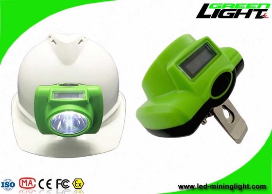 ABS PC Malzemesi Şarj Edilebilir LED Far OLED Ekran IP68 13000lux 6.8Ah 1.78W