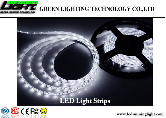 Güç Kaynağı ile IP68 LED Esnek Şerit Işıklar 5M 300 LED 5050 RGB Tam Kit