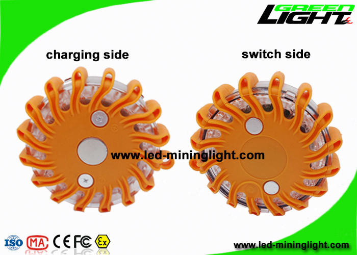 Su geçirmez IP65 Şarj Edilebilir Amber LED Yol Fişekleri Yanıp Sönen Uyarı Işığı Yol Kenarı Flare Acil Disk Beacon