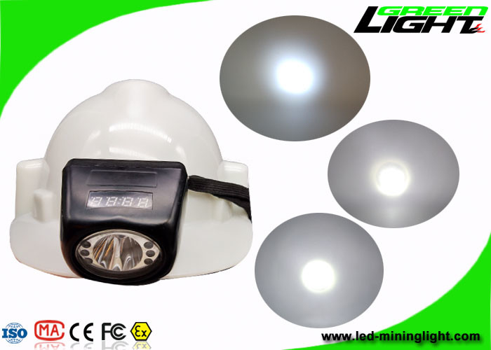 Dijital Ekran Taşınabilir Akülü Madencilik Kapak Lambaları IP68 8000lux Yüksek Parlaklık